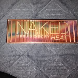 Urban Decay Naked Heat